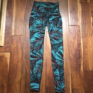 Lululemon wunder under tight HR lux teal palm